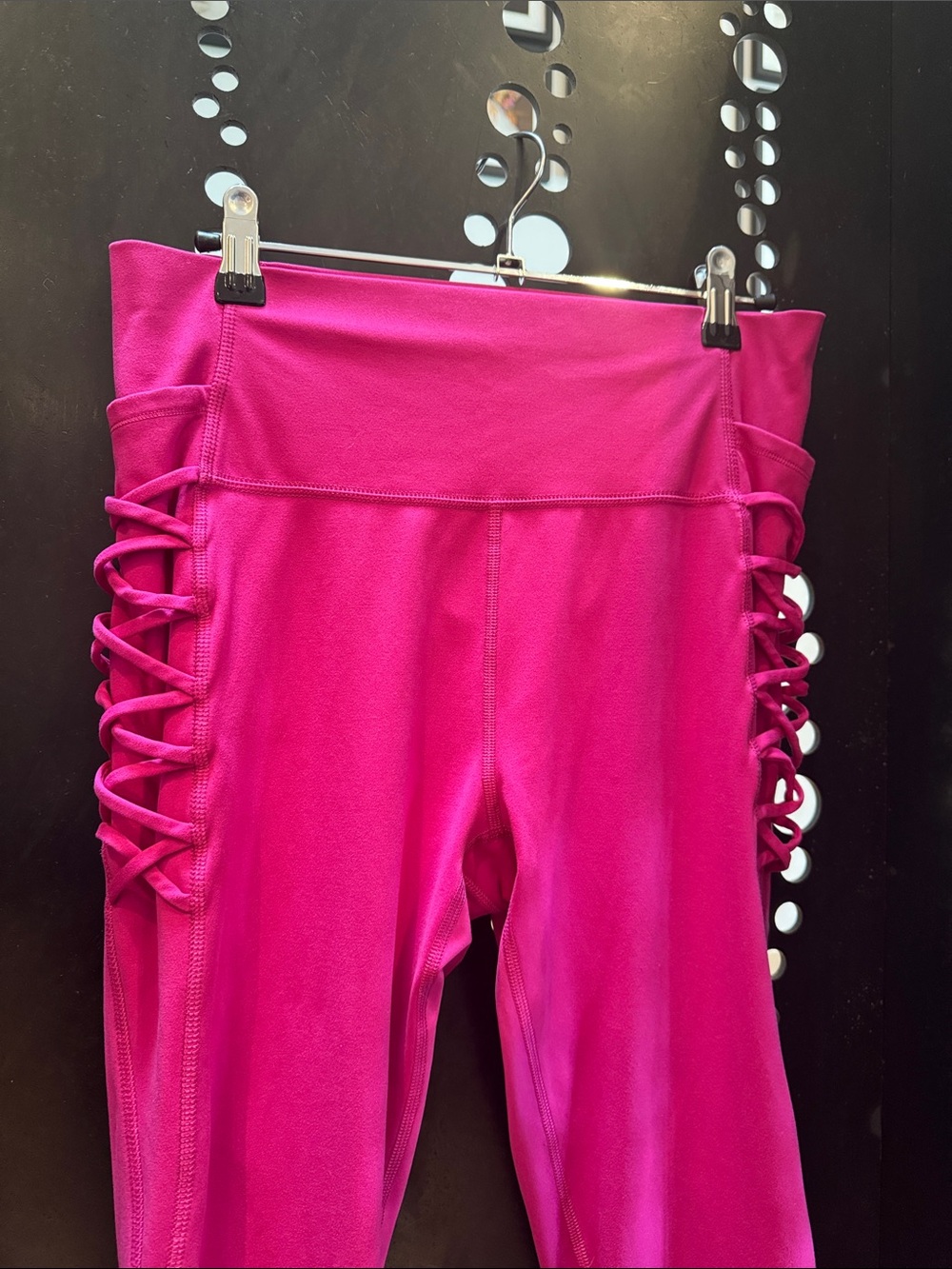 JoyLab Hot Pink Lace-Up High-Waist Leggings/Matching top with built in bra shelf - Picture 5 of 5
